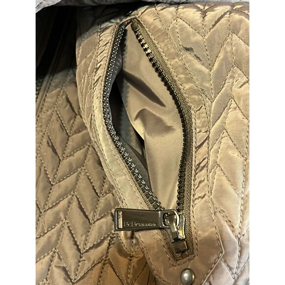 BCBGeneration Quilted Chevron XS Coat Puffer Faux Fur Jacket Gray Parka New - Picture 7 of 13